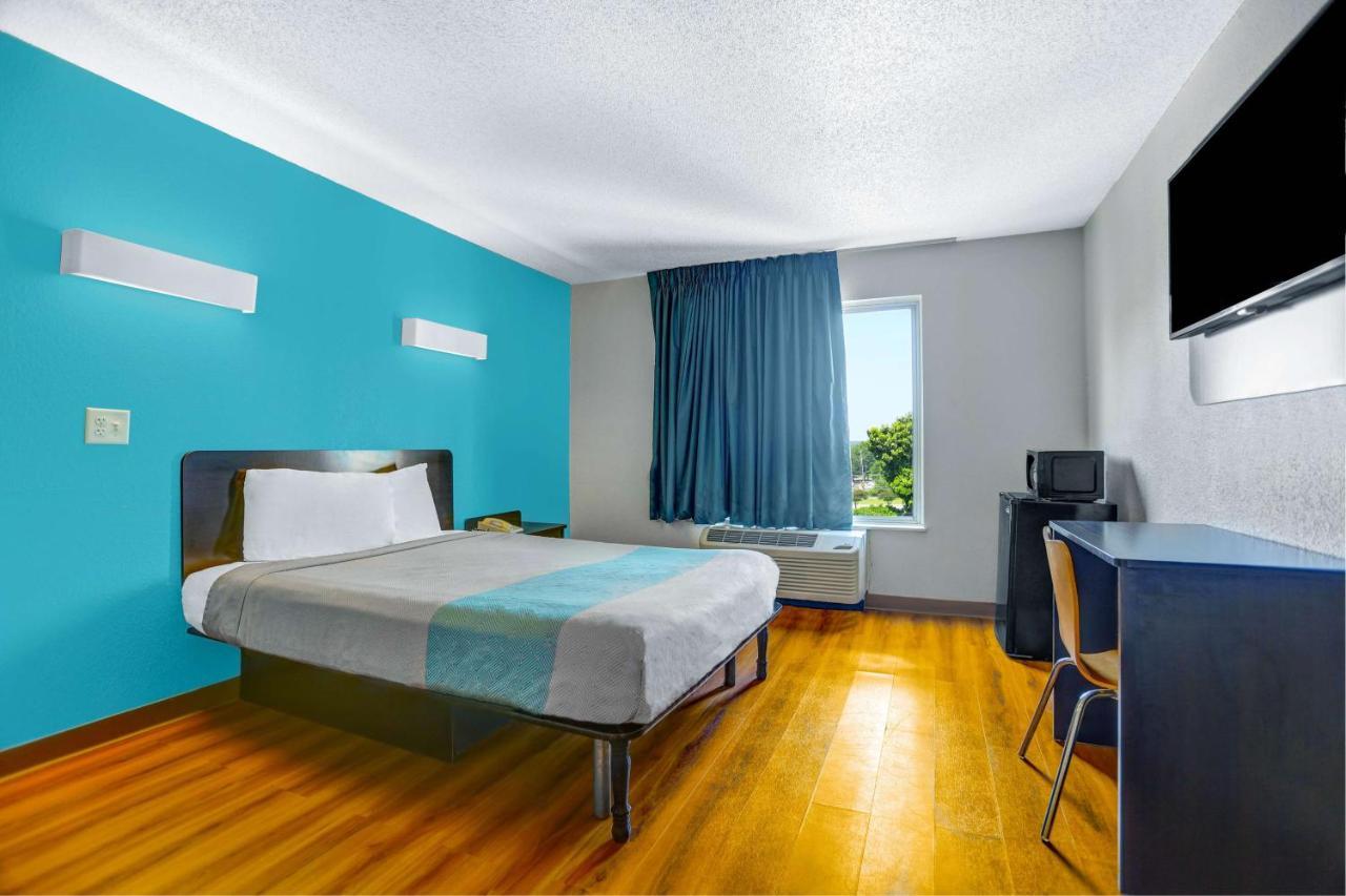 Motel 6-Raleigh, Nc - North Luaran gambar