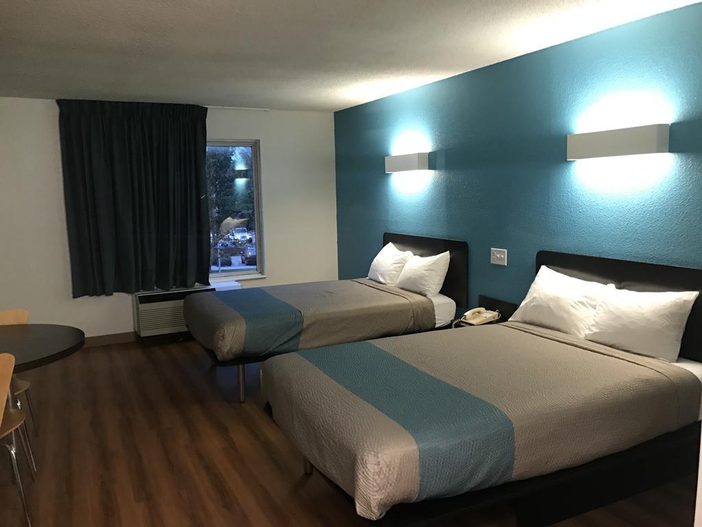 Motel 6-Raleigh, Nc - North Luaran gambar